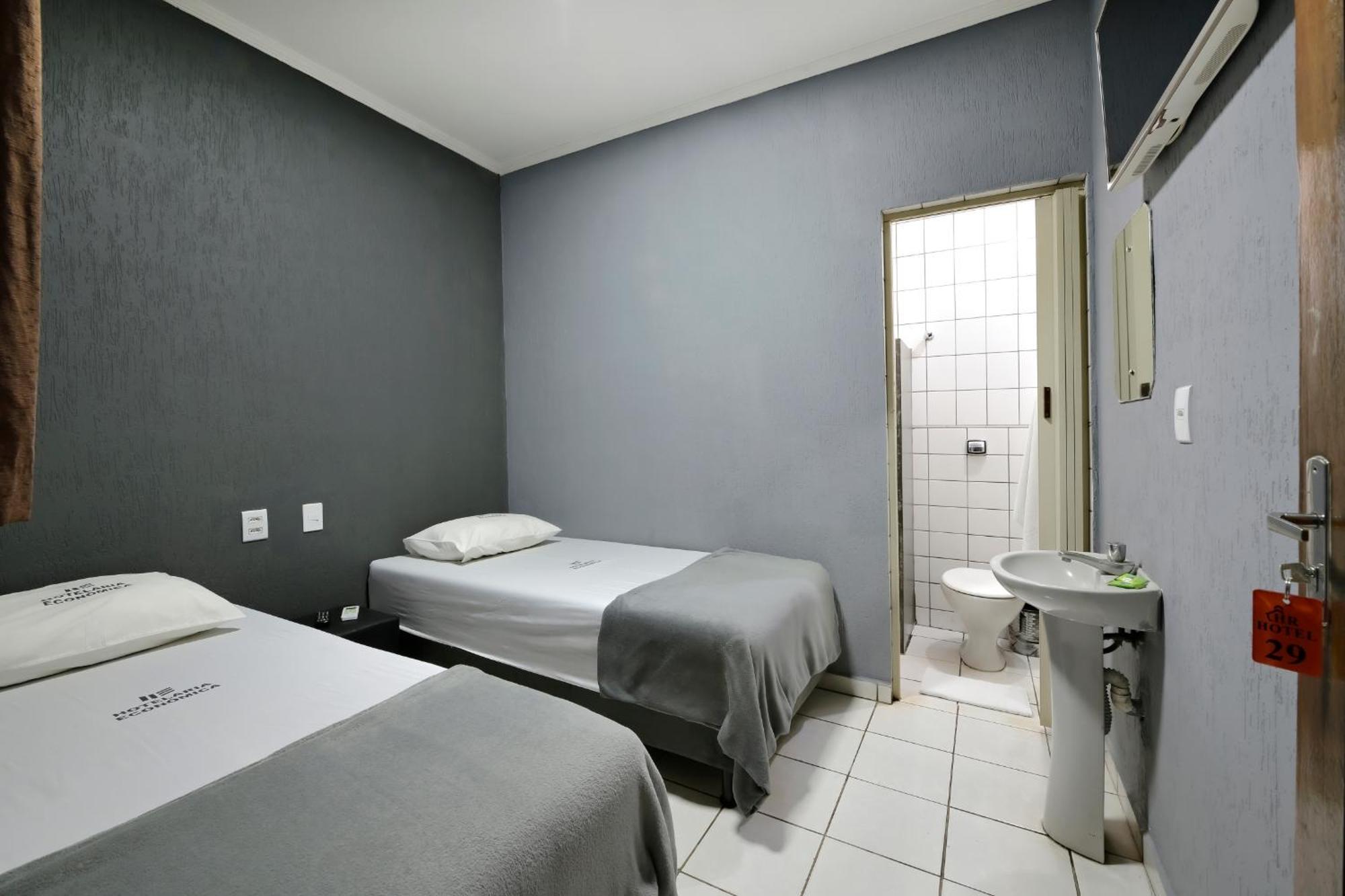 Hotel & Hostel Ribeirao Ribeirão Preto Exteriör bild
