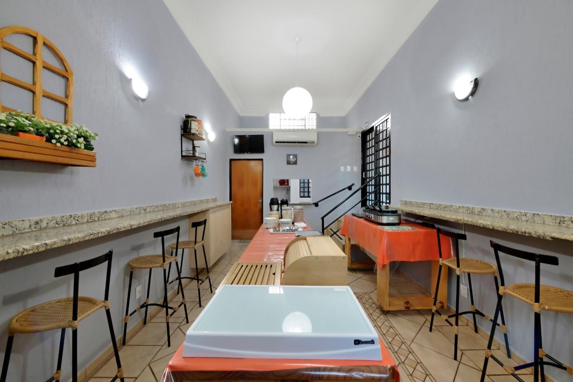 Hotel & Hostel Ribeirao Ribeirão Preto Exteriör bild